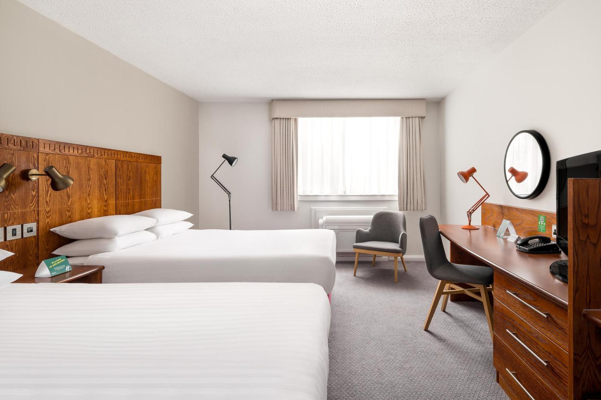 Holiday Inn Northampton By Ihg Kültér fotó