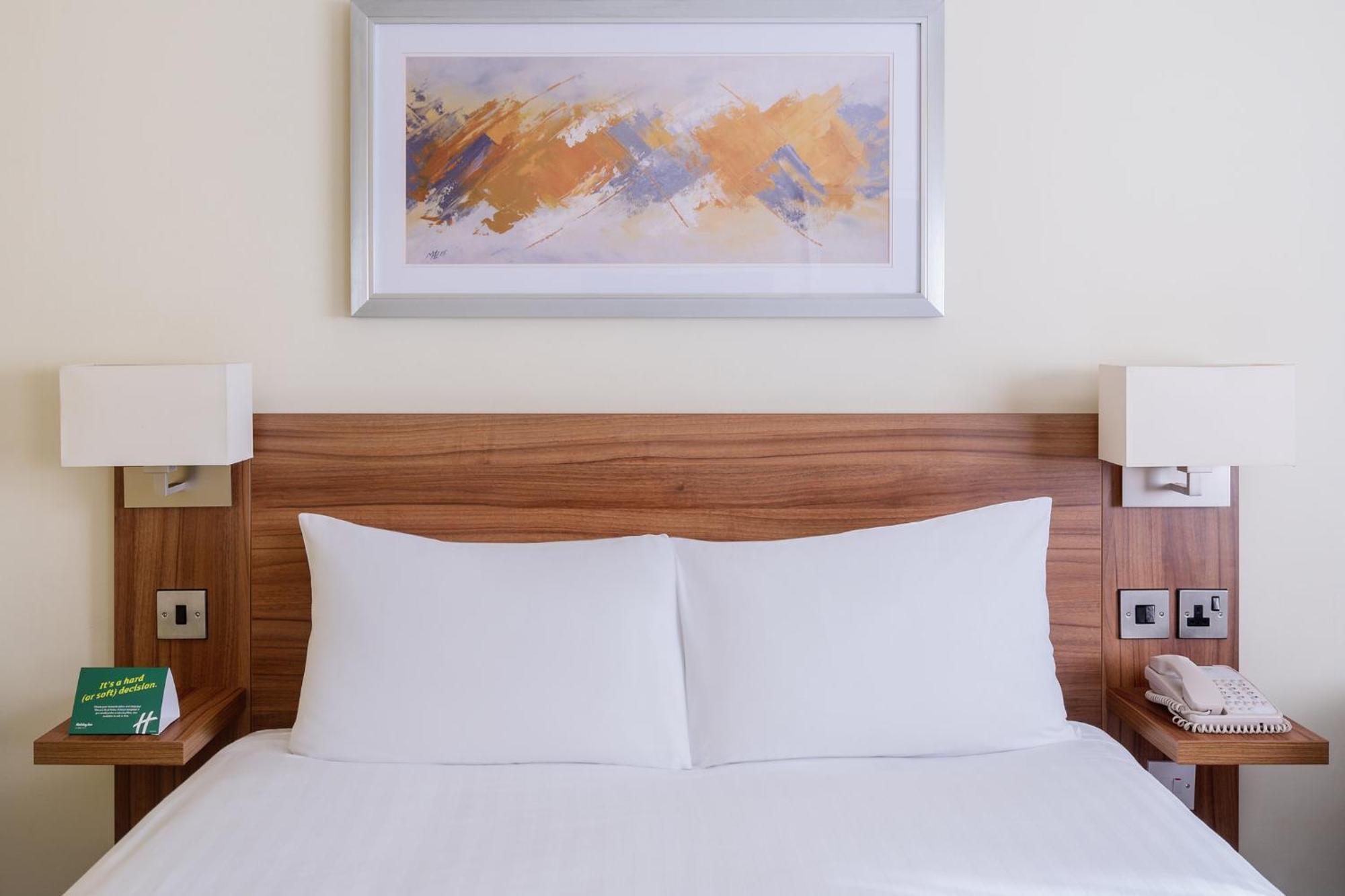 Holiday Inn Northampton By Ihg Kültér fotó