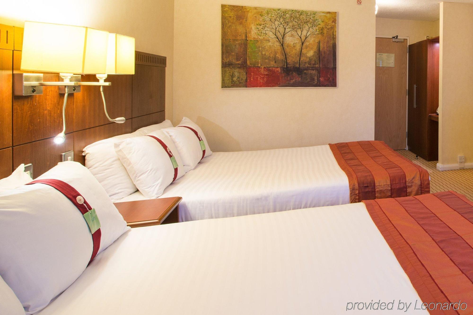 Holiday Inn Northampton By Ihg Kültér fotó